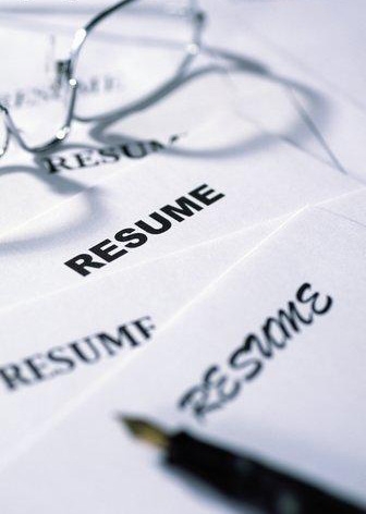 Resume Do’s and Don’ts for Aspiring Writers (or anyone)